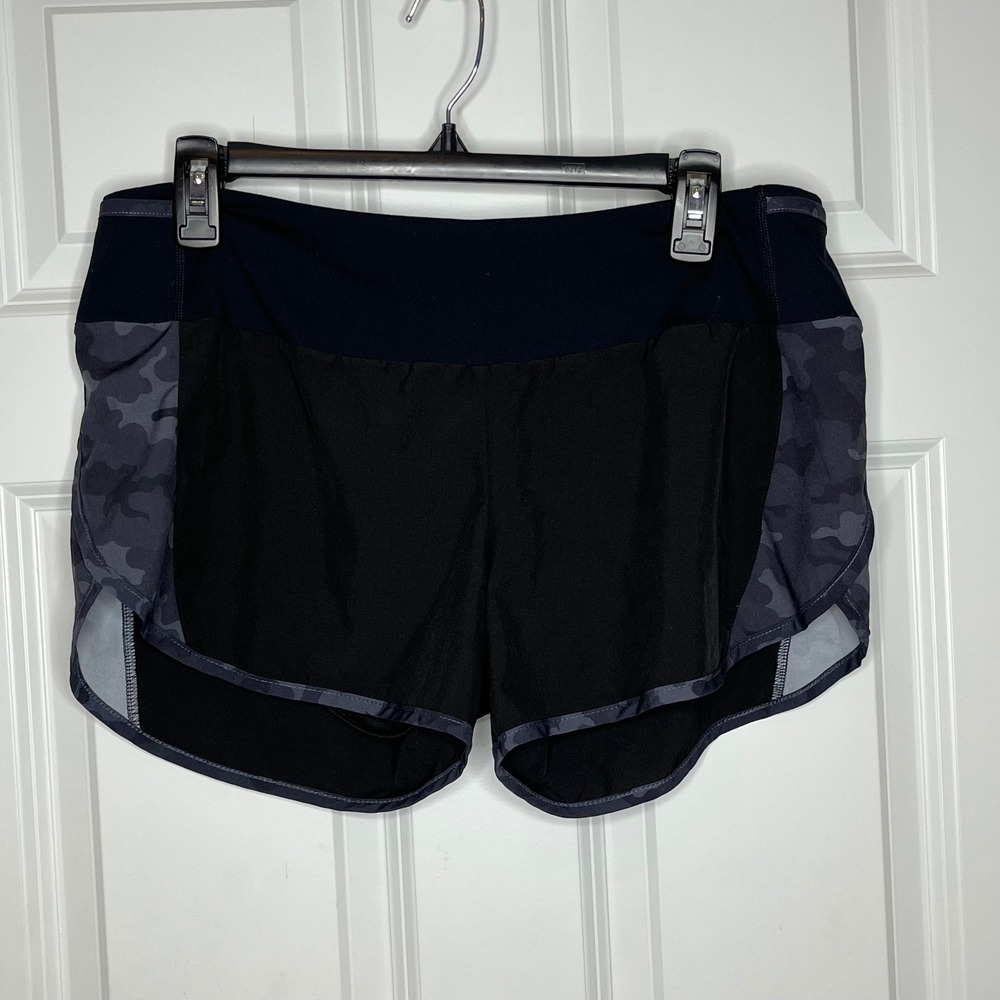 Zyia Active Women XL 5 Star Running Shorts Black with Grey Camouflage - Picture 2 of 9